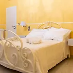 A Casa Dei Miei Pensjonat San Pietro Vernotico